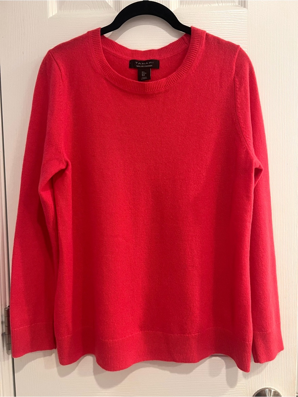 100% Cashmere Tahari Pink 2 Ply Crewneck Sweater Top Soft Luxurious L Women’s